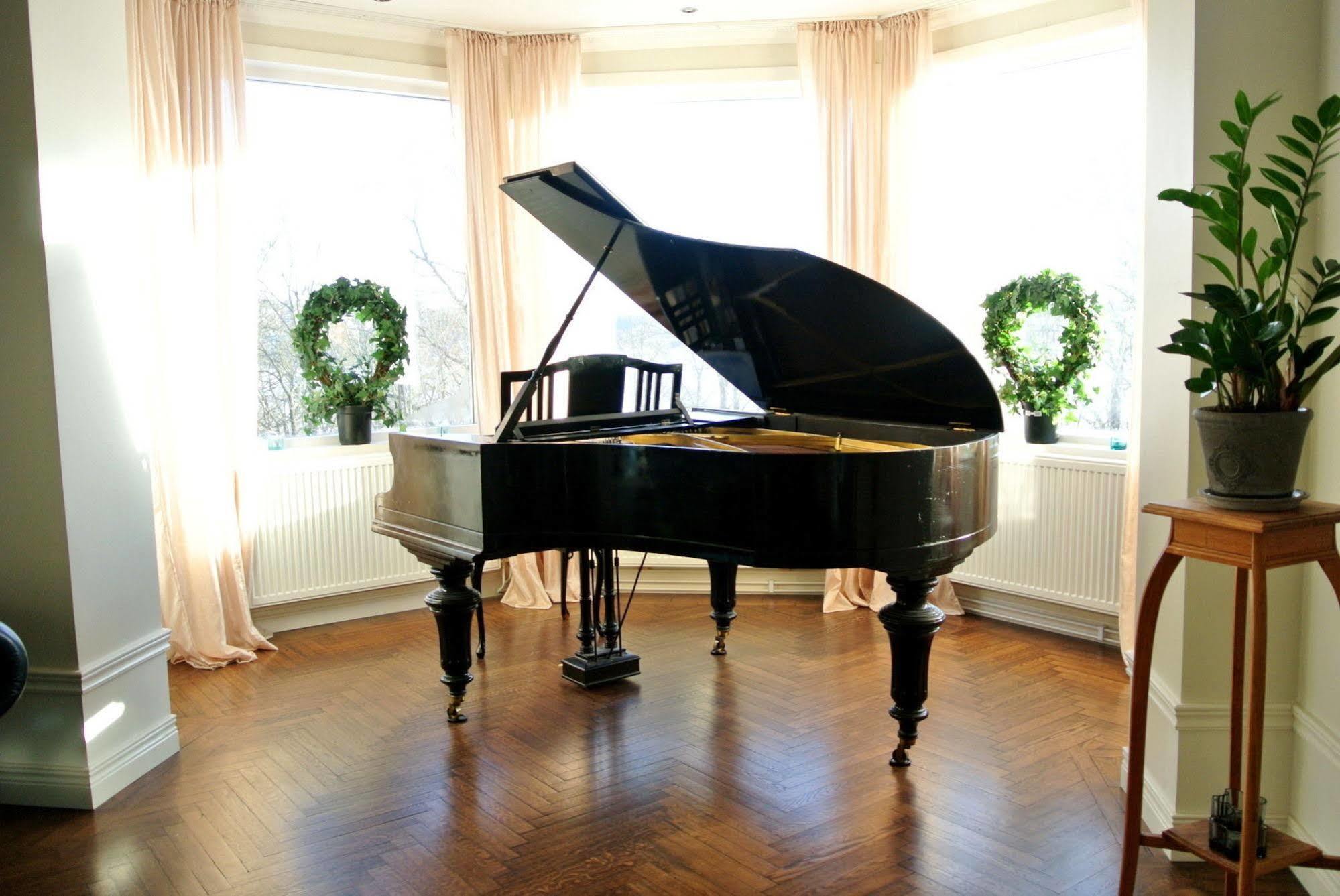 Villa Harriet Fittja Extérieur photo