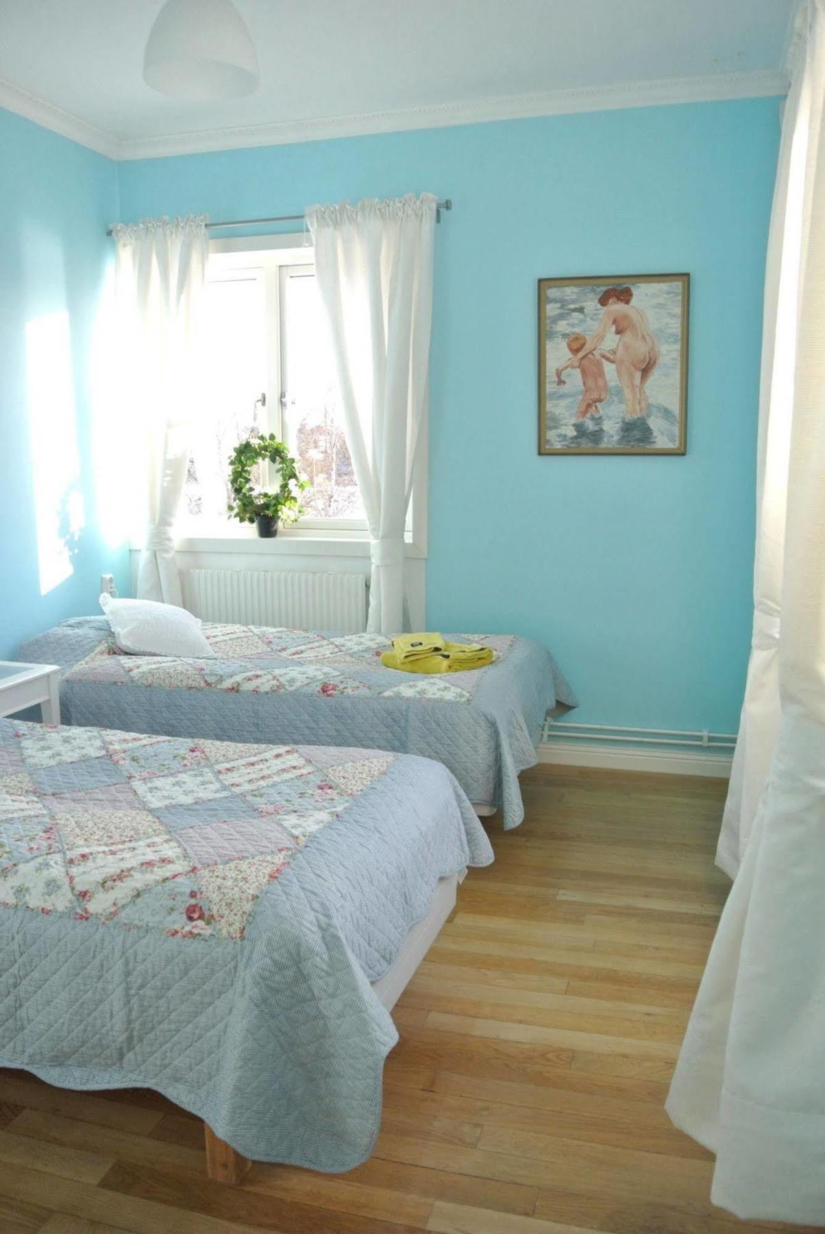 Villa Harriet Fittja Extérieur photo